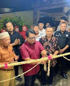 Foto: Peresmian Gedung Pemuda RW 06 Banyu Urip Wetan Sawahan Surabaya