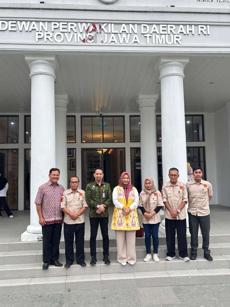 Foto: Kondang Kusumaning Ayu saat forum penyerapan aspirasi terkait penguatan regulasi dan anggaran rehabilitasi narkotika di Jawa Timur.
