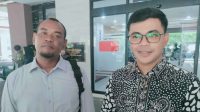 (Kiri) Suwarno dan Advokat Zulfikar Prawiranegara, S.H., M.H