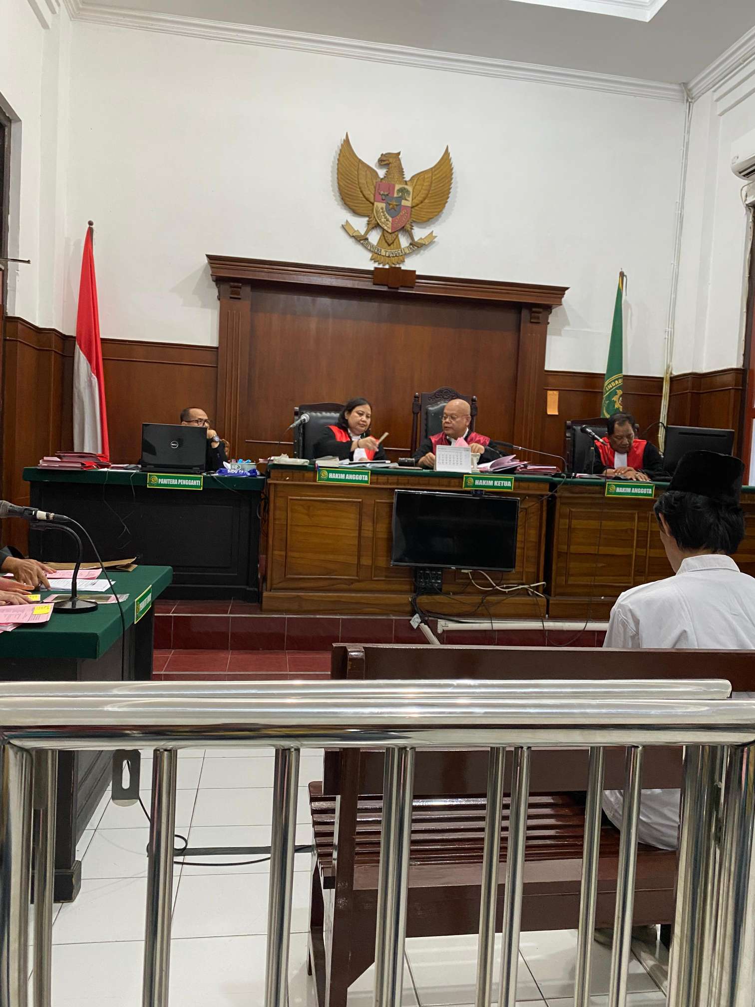 Foto: Suasana sidang tuntutan kasus jambret maut di Pengadilan Negeri Surabaya April 2026
