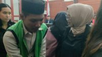 Foto: Sidang vonis kasus narkotika di Pengadilan Negeri Surabaya terhadap terdakwa penjual sabu Foto: Sidang vonis kasus narkotika di Pengadilan Negeri Surabaya terhadap terdakwa penjual sabu