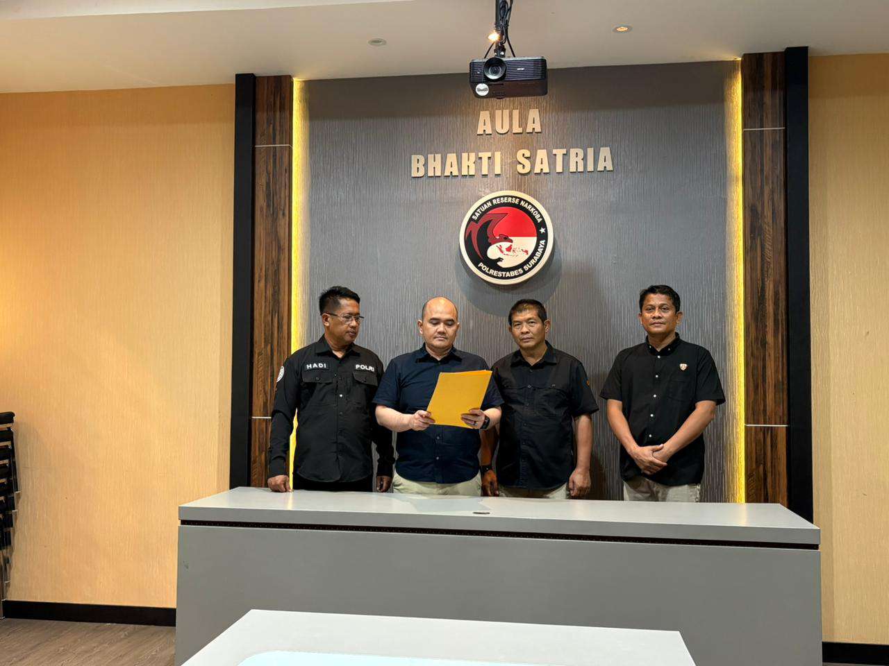 Foto: Kasat Resnarkoba Polrestabes Surabaya AKBP Dodi Pratama