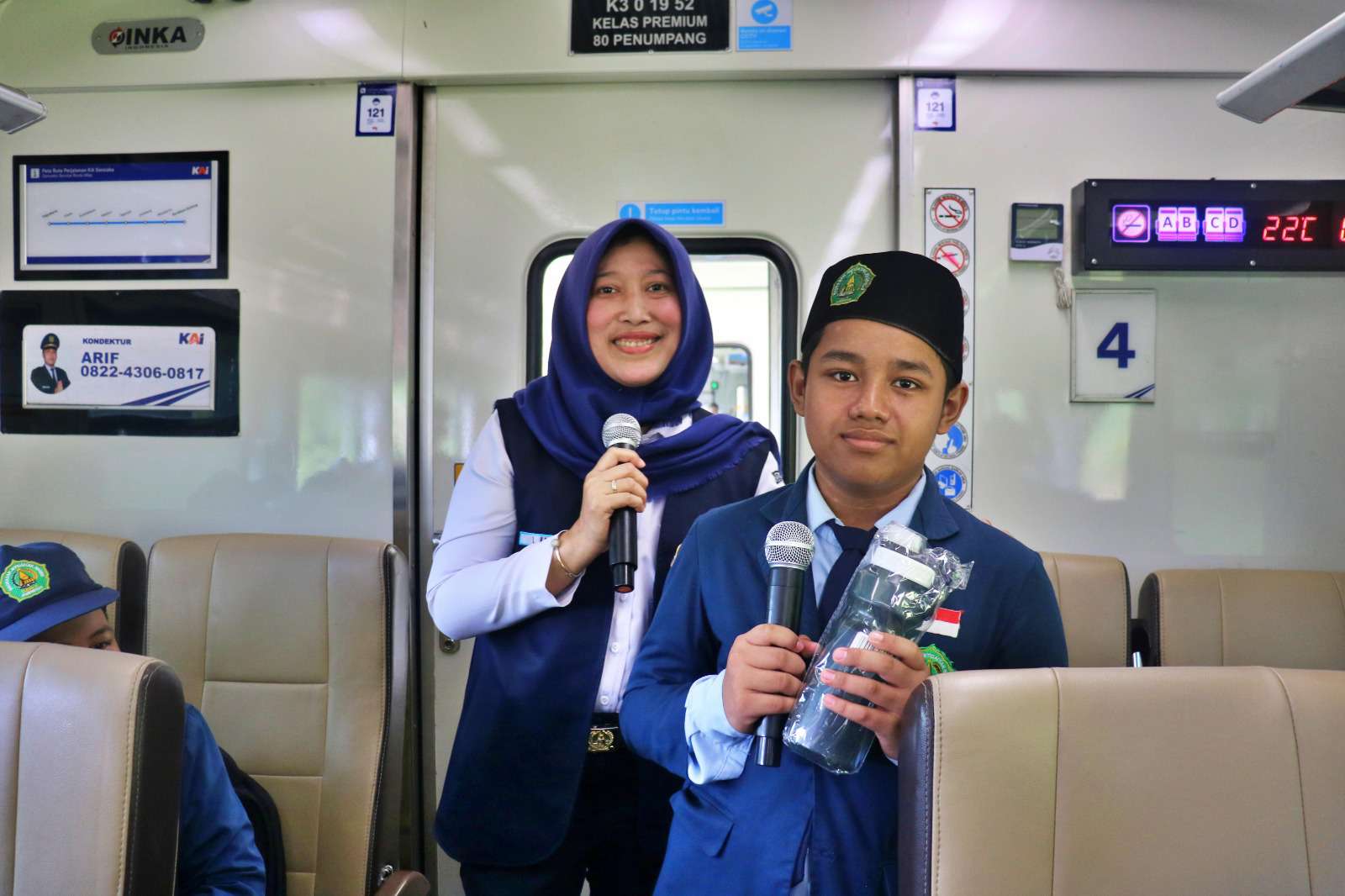 Foto: Siswa mengikuti program Eduspoor KAI Daop 7 Madiun belajar keselamatan kereta api di stasiun