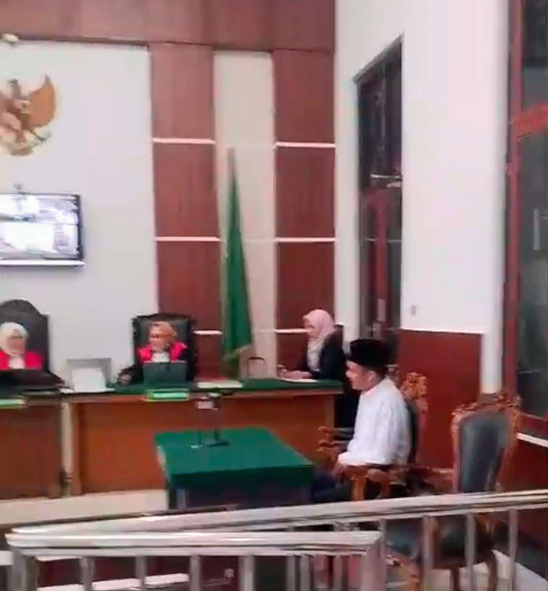 Foto: Suasana persidangan kasus penganiayaan di Pengadilan Negeri Surabaya