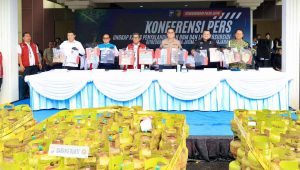 Foto: Barang bukti BBM dan LPG subsidi hasil pengungkapan kasus Ditreskrimsus Polda Jatim 2026