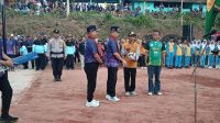Foto: Bupati dan Wakil Bupati Madiun disambut warga Desa Bodag dalam kegiatan BAHANA BERSAHAJA di Kecamatan Kare.