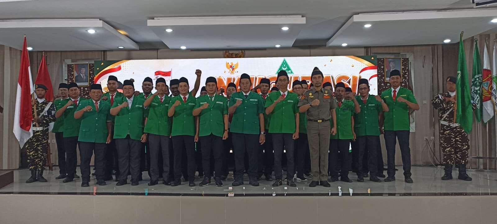 Foto: Kapolsek Manguharjo menghadiri inaugurasi pengurus GP Ansor Kota dan Kabupaten Madiun periode 2024–2028 di Gedung Bakorwil Kota Madiun.