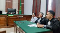 Foto: Sidang kasus narkotika terdakwa Agung Wawan Setiawan di Pengadilan Negeri Surabaya.