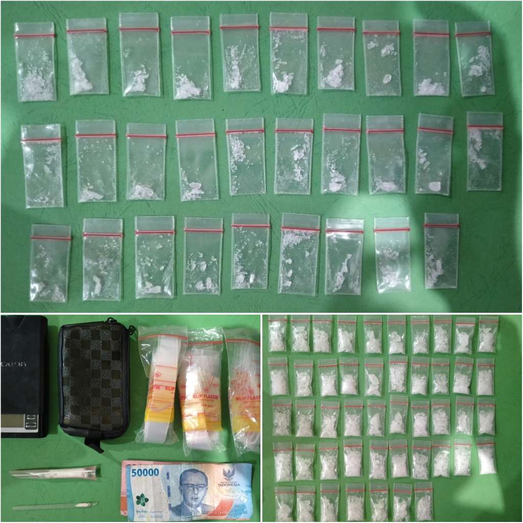 Foto: Satresnarkoba Polrestabes Surabaya menunjukkan barang bukti sabu seberat 42 gram hasil penangkapan pengedar di Semampir Surabaya.