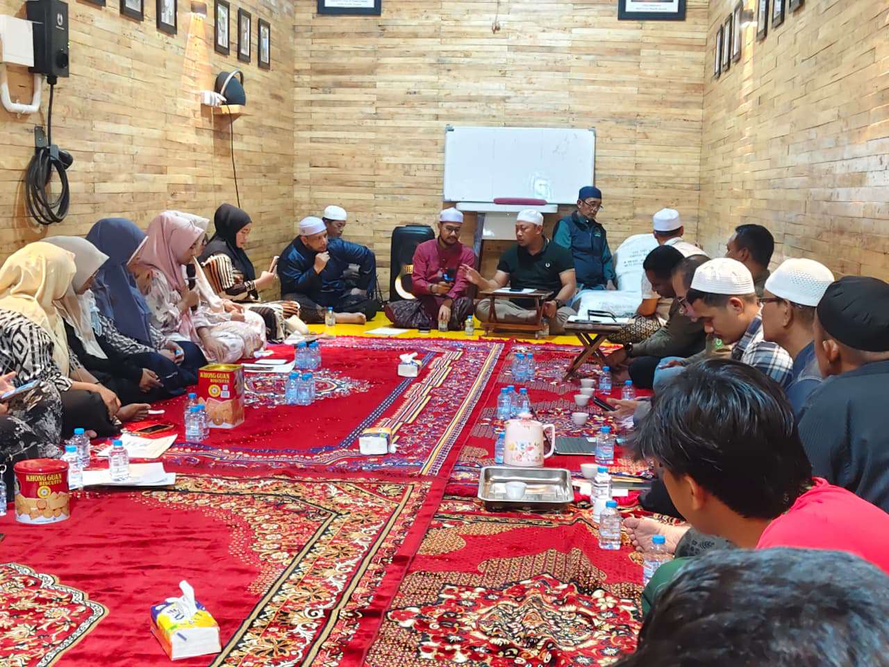 Foto: Habib Syech dan sejumlah ulama nasional dijadwalkan hadir dalam acara MNJ Bersholawat HUT ke-11 PT Metatu Nusantara Jaya di Gresik.
