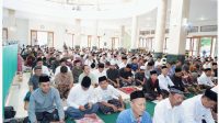 Foto: Bupati Madiun Hari Wuryanto saat menghadiri Sholat Idul Adha 1447 Hijriah di Masjid Quba Kabupaten Madiun bersama ribuan jemaah.