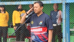 Foto: Kapolres Madiun Kota AKBP Wiwin Junianto Supriyadi membuka Turnamen Tenis Lapangan Kapolda Jatim Cup 2026 Babak Penyisihan Rayon V di Lapangan Tenis INKA Kota Madiun dalam rangka Hari Bhayangkara ke-80.