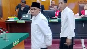 Foto: Sidang tuntutan dua pegawai PT Duta Mandiri Persada di Pengadilan Negeri Surabaya terkait dugaan penggelapan dalam jabatan yang menyebabkan kerugian perusahaan Rp4,7 miliar.