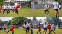 Foto: Gatot Setiaki merayakan quattrick saat membawa Sparta Pena FC mengalahkan Senkom Polri 4-2 pada perempat final Kapolres Madiun Cup 2026 di Lapangan Tri Brata Polres Madiun.