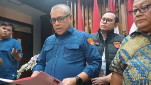 Foto: Aspidsus Kejati Jawa Timur I Gede Punia memberikan keterangan terkait pengembangan penyidikan kasus dugaan korupsi penyaluran KUR BNI Cabang Jember di Surabaya.