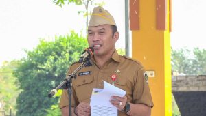 Foto: Sekda Kabupaten Madiun membuka pemusatan latihan dan karantina 76 calon anggota Paskibraka Kabupaten Madiun Tahun 2026 di Alun-Alun Reksogati Caruban menjelang HUT Ke-81 Kemerdekaan RI.