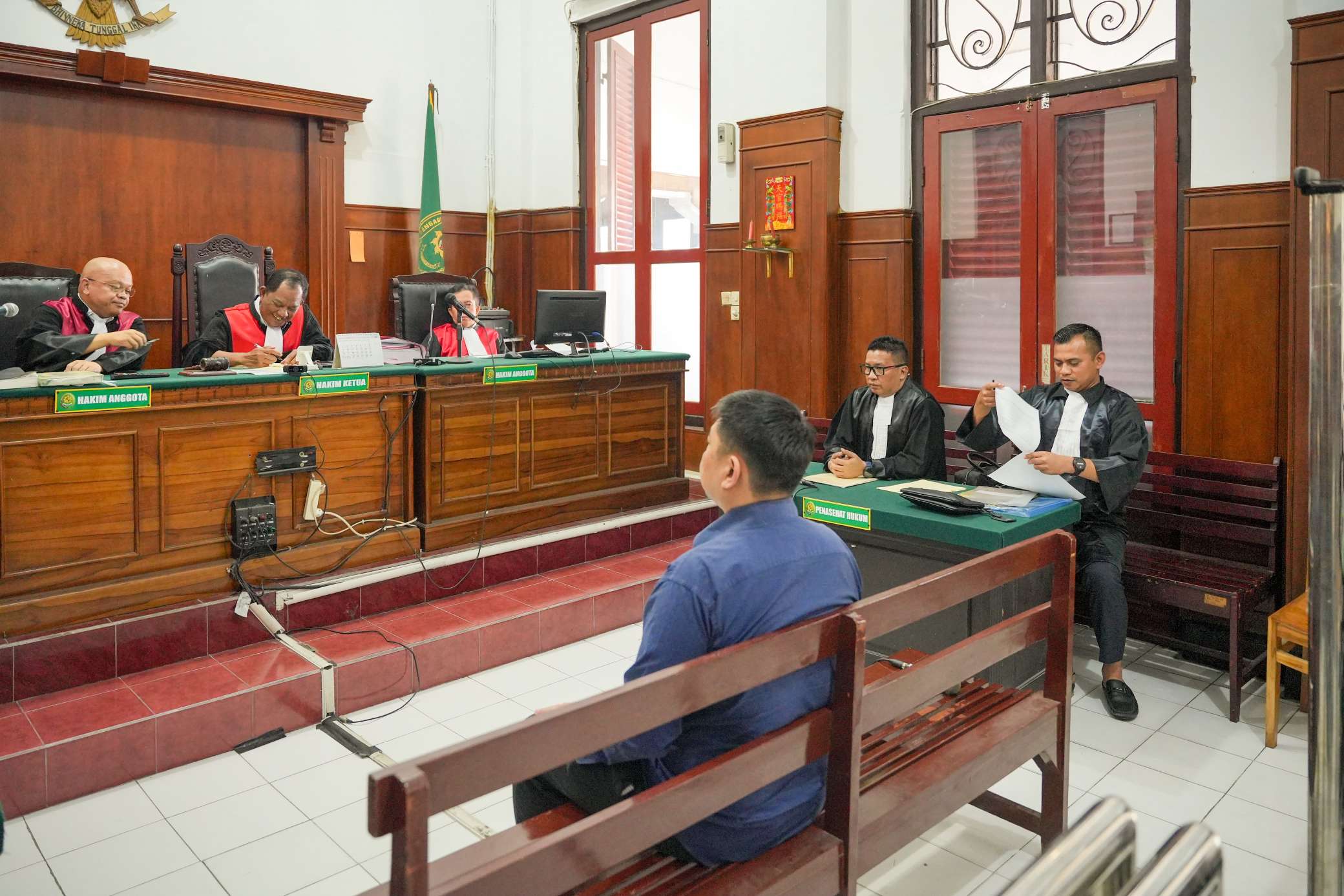 Foto: Sidang eksepsi Direktur Utama PT Bentang Persada Internusa Santoso Utomo Tjioe di Pengadilan Negeri Surabaya terkait perkara wire rope tanpa SPPT SNI