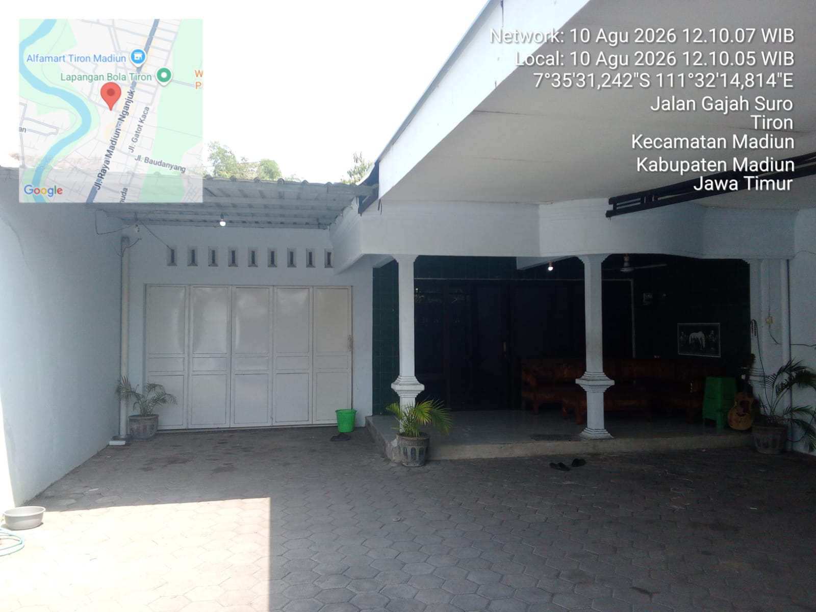 Foto: Kantor KSP Wahana Mulya Abadi di Jalan Gajahsuro Desa Tiron Kabupaten Madiun terpantau sepi setelah menghentikan aktivitas operasional.