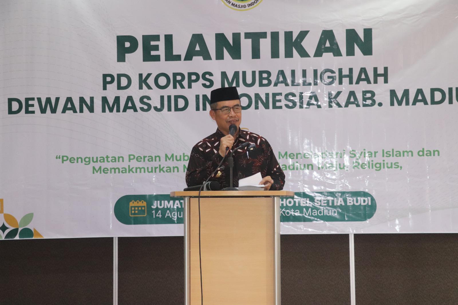 Foto: Bupati Madiun Hari Wuryanto menghadiri pelantikan PD KM DMI Kabupaten Madiun periode 2026–2031 di Hotel Setia Budi Kota Madiun
