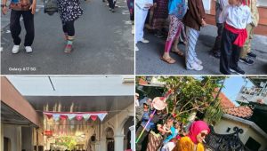 Foto: Karnaval HUT RI ke-81 warga RW 04 Kupang Panjaan Surabaya dengan pakaian adat Nusantara