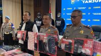 Foto: Polres Pelabuhan Tanjung Perak mengungkap 23 kasus narkoba dan menyita 1,01 kilogram sabu dalam Operasi Tumpas Narkoba Semeru 2026. Foto: Polres Pelabuhan Tanjung Perak mengungkap 23 kasus narkoba dan menyita 1,01 kilogram sabu dalam Operasi Tumpas Narkoba Semeru 2026.