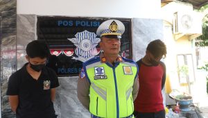 Foto: Satlantas Polres Pelabuhan Tanjung Perak menindak pengemudi truk ugal-ugalan yang viral di media sosial
