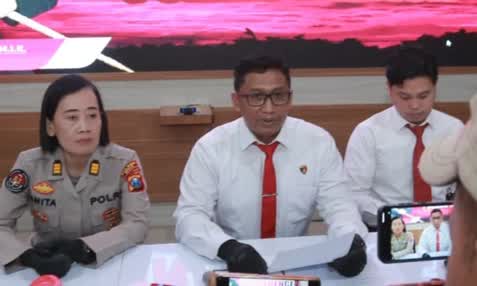 Foto: Tim Siber Polres Madiun menangkap pelaku penipuan bermodus aplikasi kencan online