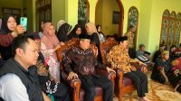 Foto: Bupati Madiun Hari Wuryanto menghadiri pagelaran seni Reog di Dusun Sedoro Desa Kaibon Kecamatan Geger dalam rangka HUT ke-81 Kemerdekaan RI.