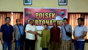 Foto: Mediasi kasus dugaan intimidasi pedagang pisang di Madiun berakhir damai