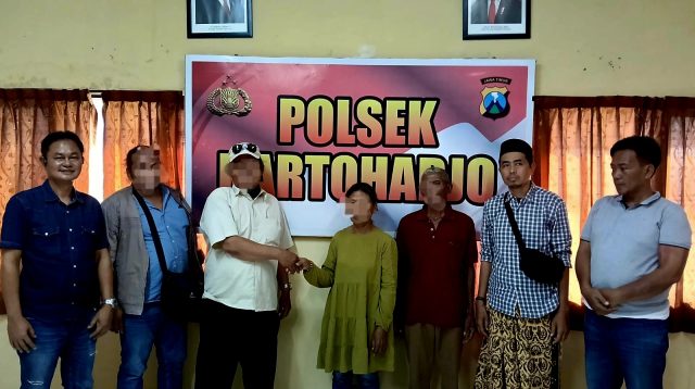 Foto: Mediasi kasus dugaan intimidasi pedagang pisang di Madiun berakhir damai