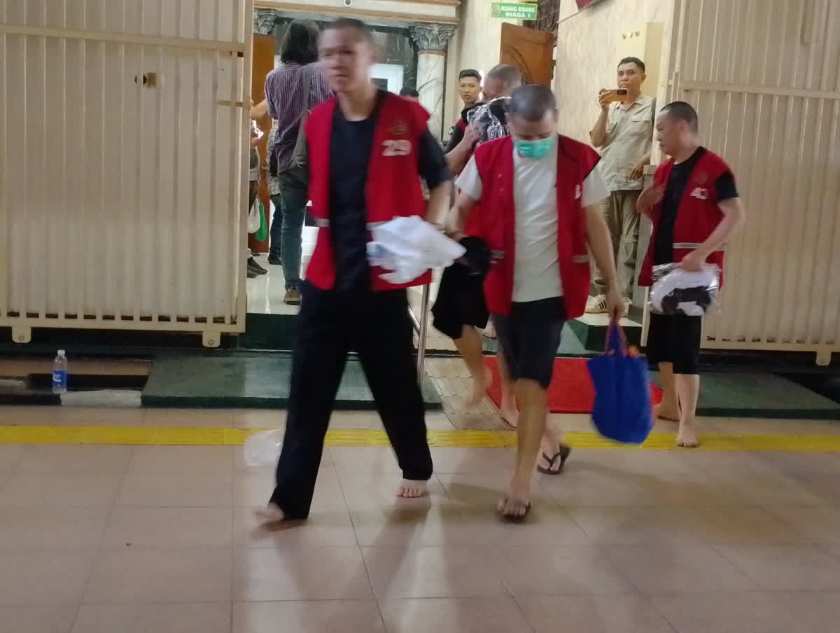 Foto: 41 WNA didakwa terlibat jaringan penipuan online atau scamming yang terbongkar di Surabaya