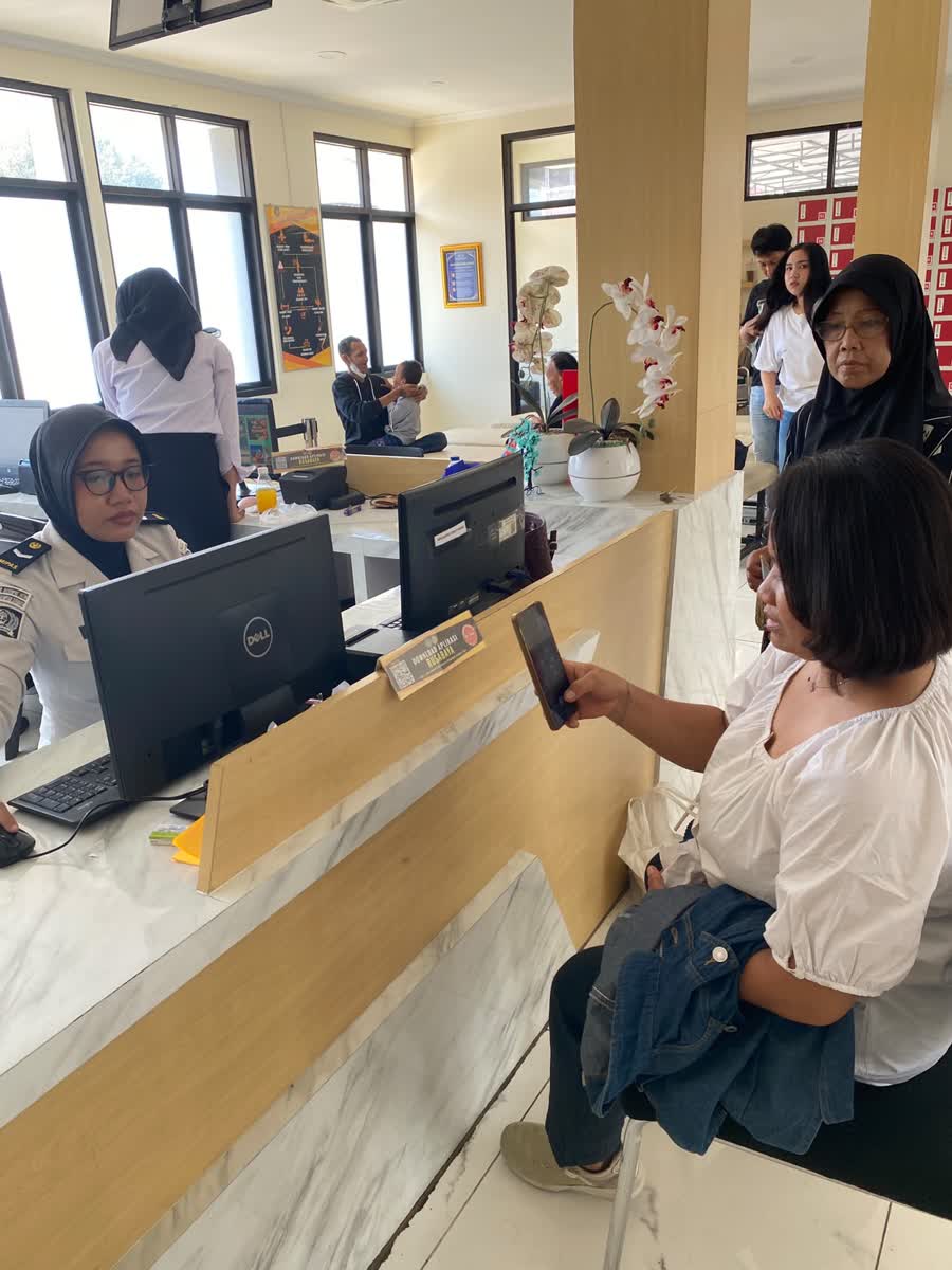 Foto: Layanan antrean kunjungan Rutan Kelas I Surabaya melalui aplikasi RUSABAYA
