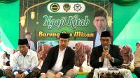 Foto: Bupati Madiun H. Hari Wuryanto menghadiri pengajian rutin dan pengukuhan pengurus BKMT PC di Desa Mojopurno, Kecamatan Wungu. Foto: Bupati Madiun H. Hari Wuryanto menghadiri pengajian rutin dan pengukuhan pengurus BKMT PC di Desa Mojopurno, Kecamatan Wungu.