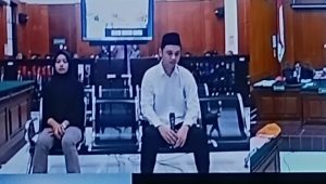 Foto: Sidang perkara dugaan penyekapan WNA di Pengadilan Negeri Surabaya