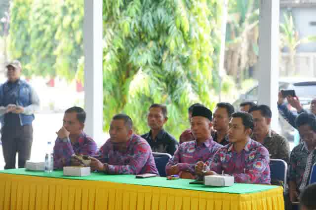 Foto: Bupati Madiun Hari Wuryanto dalam Sarasehan Implementasi Budaya Damai dan Penguatan Kelembagaan Kampung Pesilat di Kecamatan Balerejo