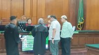 Foto: Sidang perkara transaksi saham PT Surabaya Sore di PN Surabaya