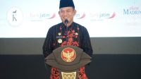 Foto: Wabup Madiun Purnomo Hadi memberikan apresiasi dalam Festival Dai Cilik tingkat SMP dan MTs di Pendopo Mudagraha Madiun Foto: Wabup Madiun Purnomo Hadi memberikan apresiasi dalam Festival Dai Cilik tingkat SMP dan MTs di Pendopo Mudagraha Madiun