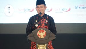 Foto: Wabup Madiun Purnomo Hadi memberikan apresiasi dalam Festival Dai Cilik tingkat SMP dan MTs di Pendopo Mudagraha Madiun