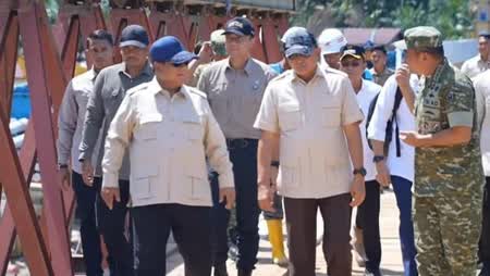 Foto: Kasad Jenderal TNI Maruli Simanjuntak mendorong Program Jembatan Garuda dan pembangunan infrastruktur untuk masyarakat.