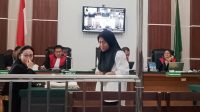 Foto: Sidang perkara dugaan penipuan transaksi rumah skema cessie di Pengadilan Negeri Surabaya