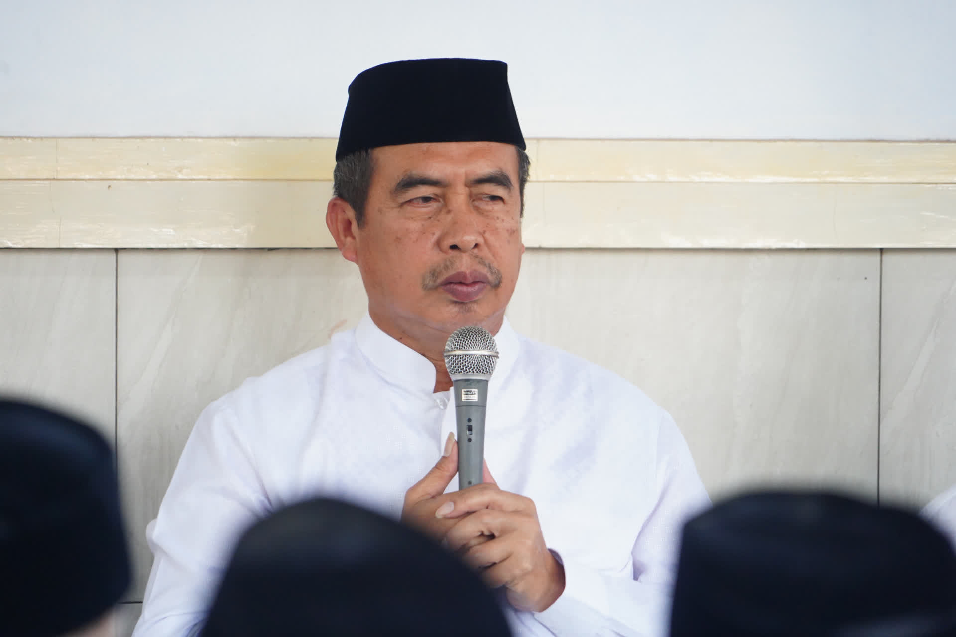 Foto: Bupati Madiun dan PCNU ziarah ke Makam Kyai Ageng Anom Besari dalam rangka Hari Santri Nasional 2026