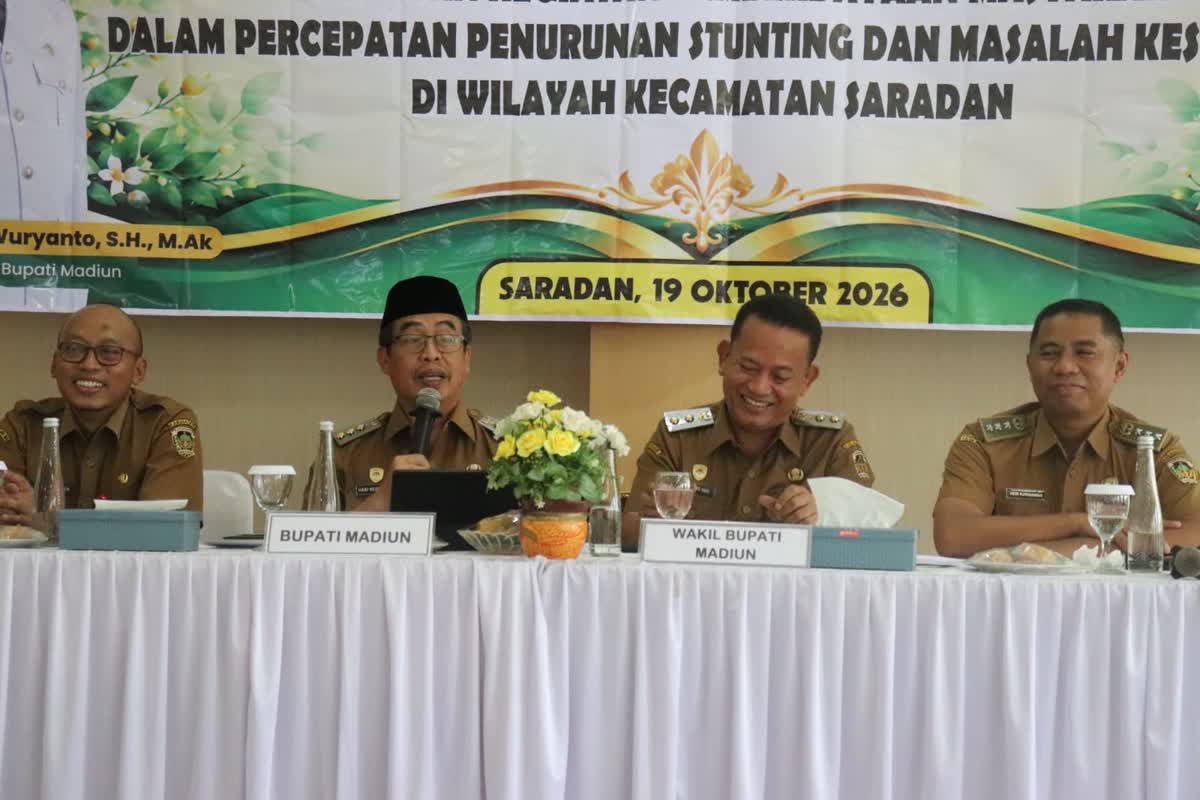 Foto; Bupati Madiun Hari Wuryanto dan Wakil Bupati Purnomo Hadi dalam sarasehan percepatan penurunan stunting di Kecamatan Saradan, Kabupaten Madiun, 19 Oktober 2026.