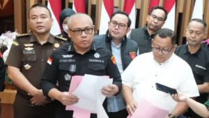 Foto: Kejaksaan Tinggi Jawa Timur mendalami dugaan pungli perizinan tambang dengan dugaan aliran dana Rp687,5 juta.